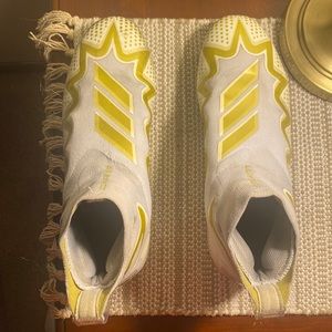 Adidas Freak Ultra 21 Laceless "White/Gold" Men's Football Cleat